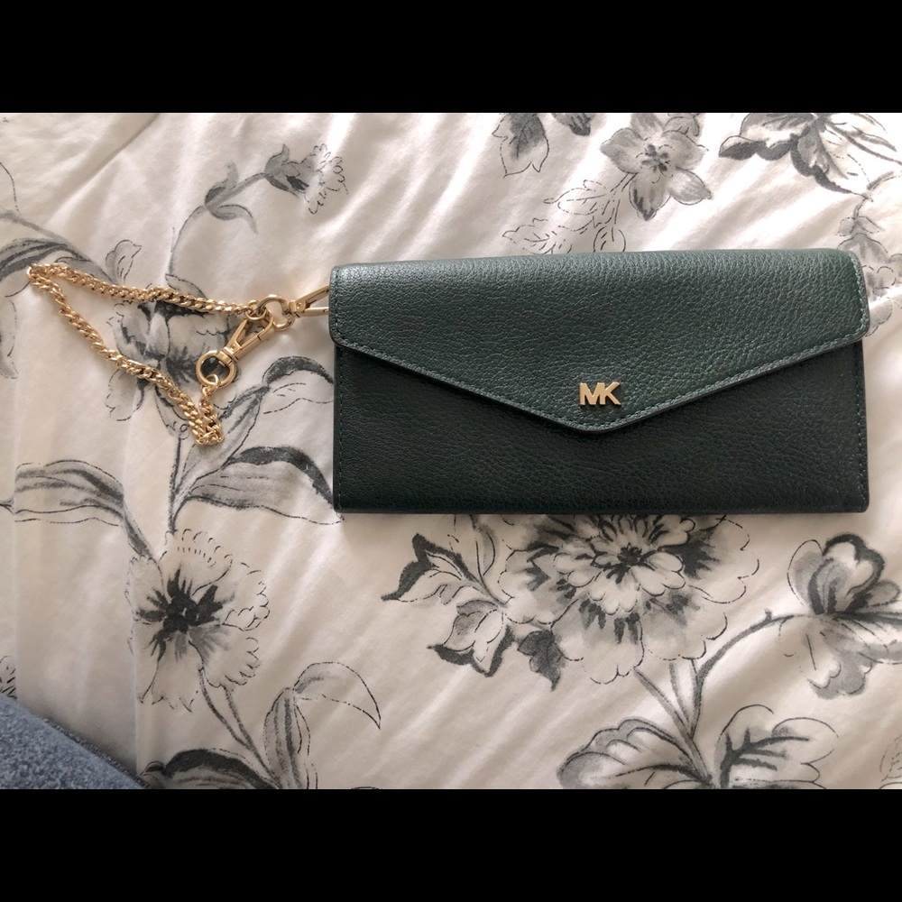 Michael kors wallet
